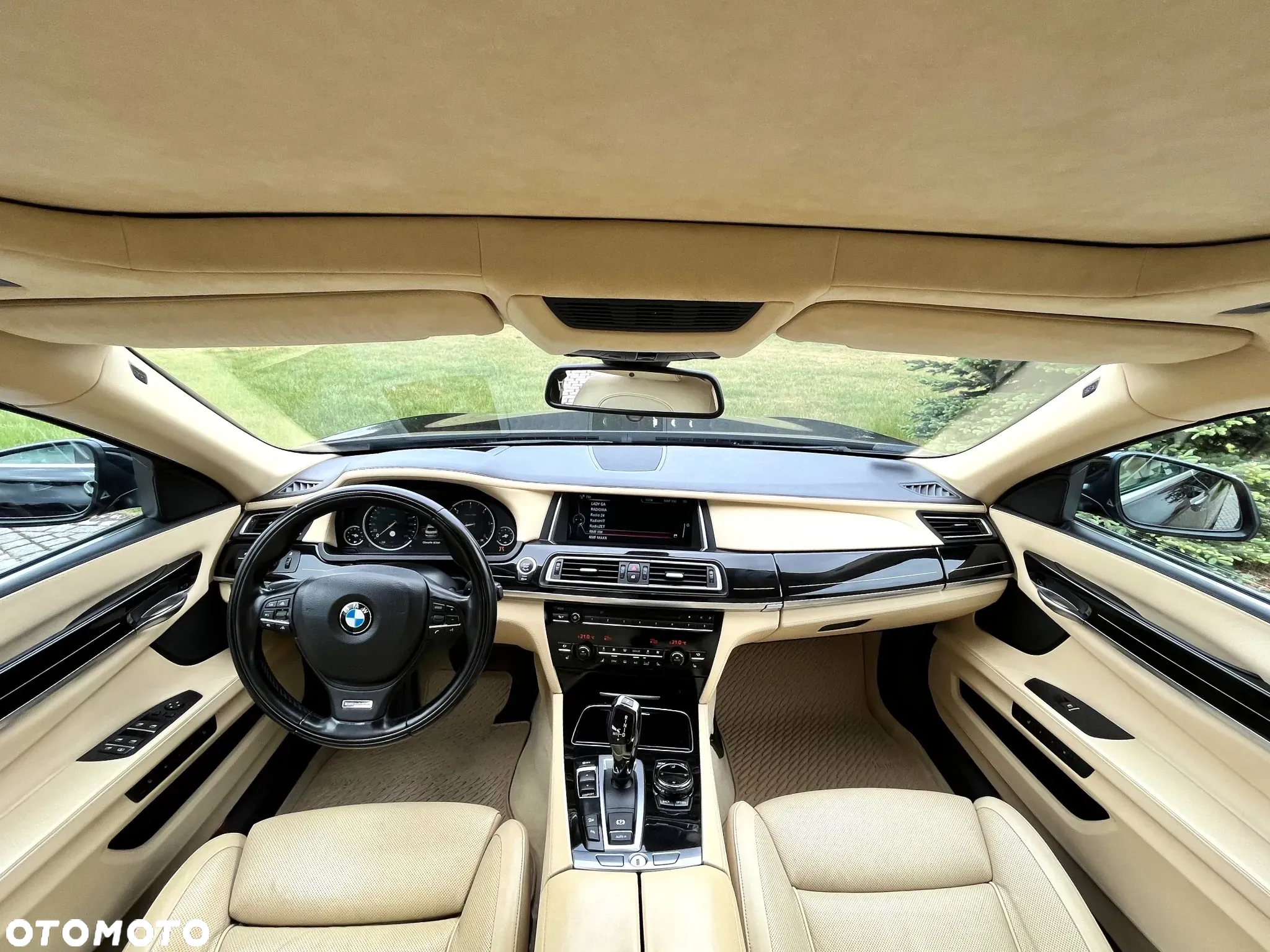 BMW Seria 7 - 18