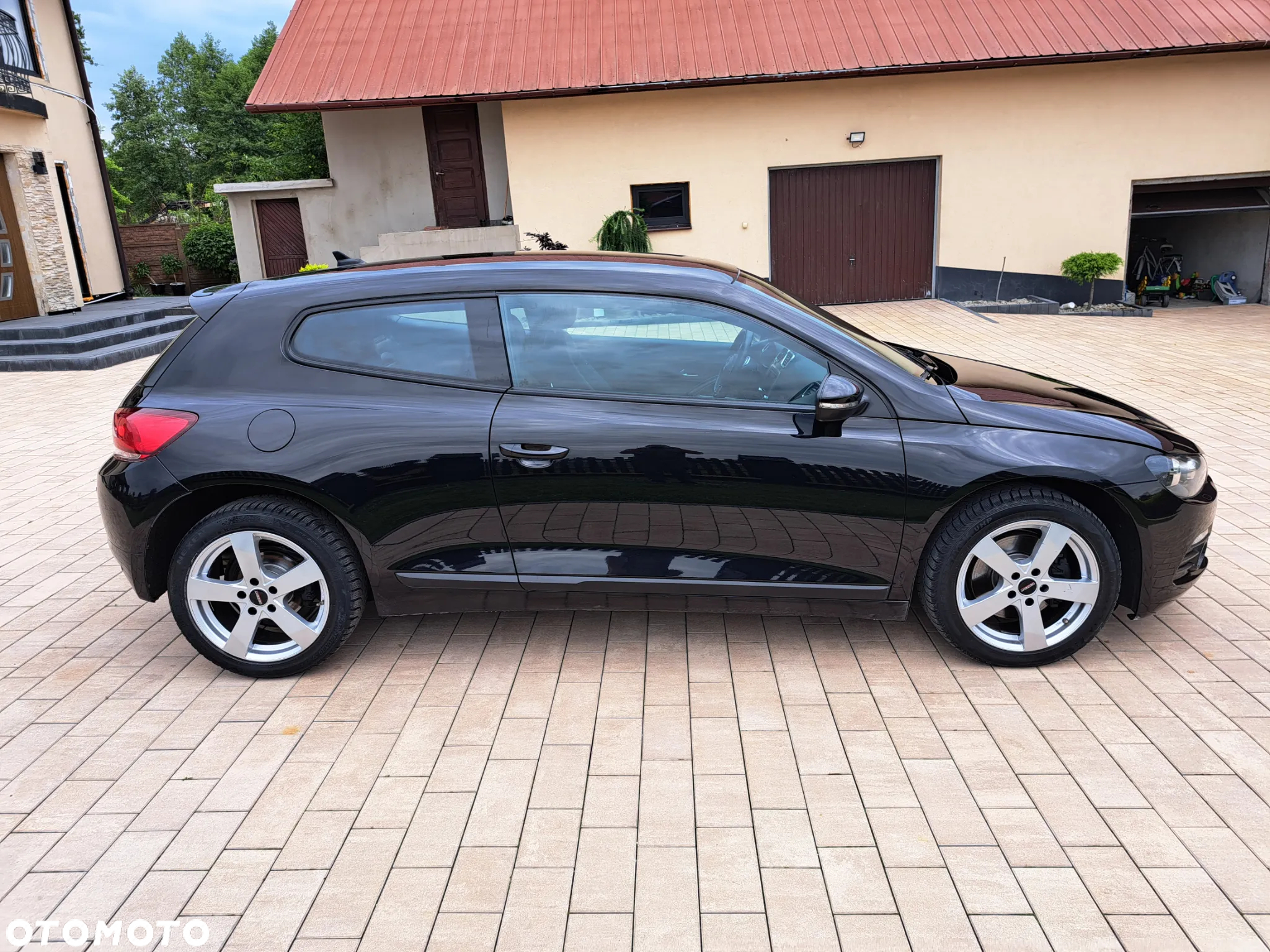 Volkswagen Scirocco 2.0 TDI Match - 9