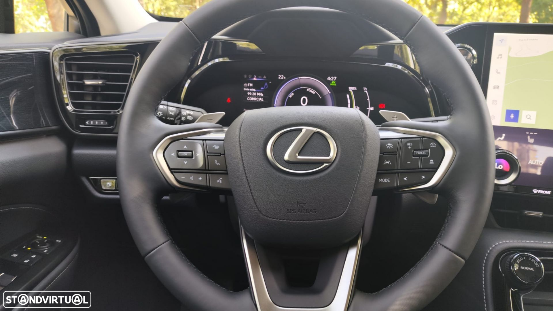 Lexus NX 450h+ Executive - 10