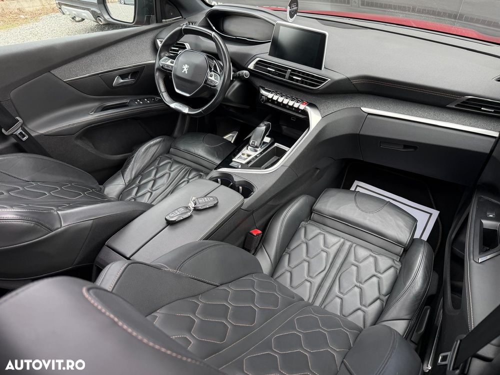 Peugeot 5008 1.2 Puretech Turbo s&s EAT8 Allure - 16