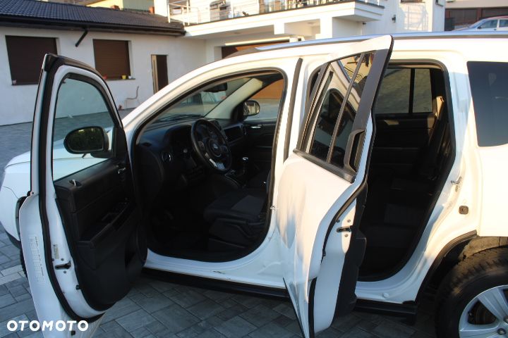 Jeep Compass 2.2 CRD 4x4 Limited - 24