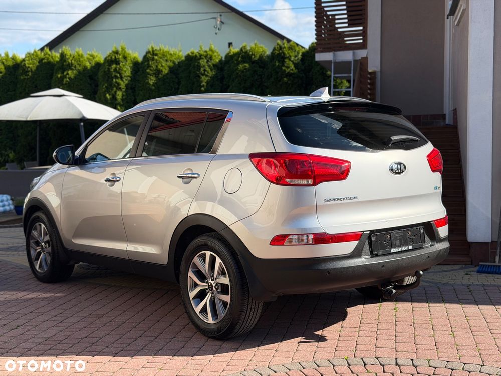 Kia Sportage 1.7 CRDI 2WD Dream-Team Edition - 6