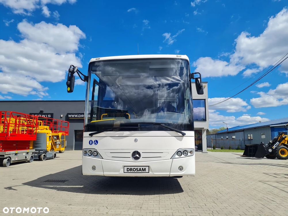 Mercedes-Benz Intouro - 5