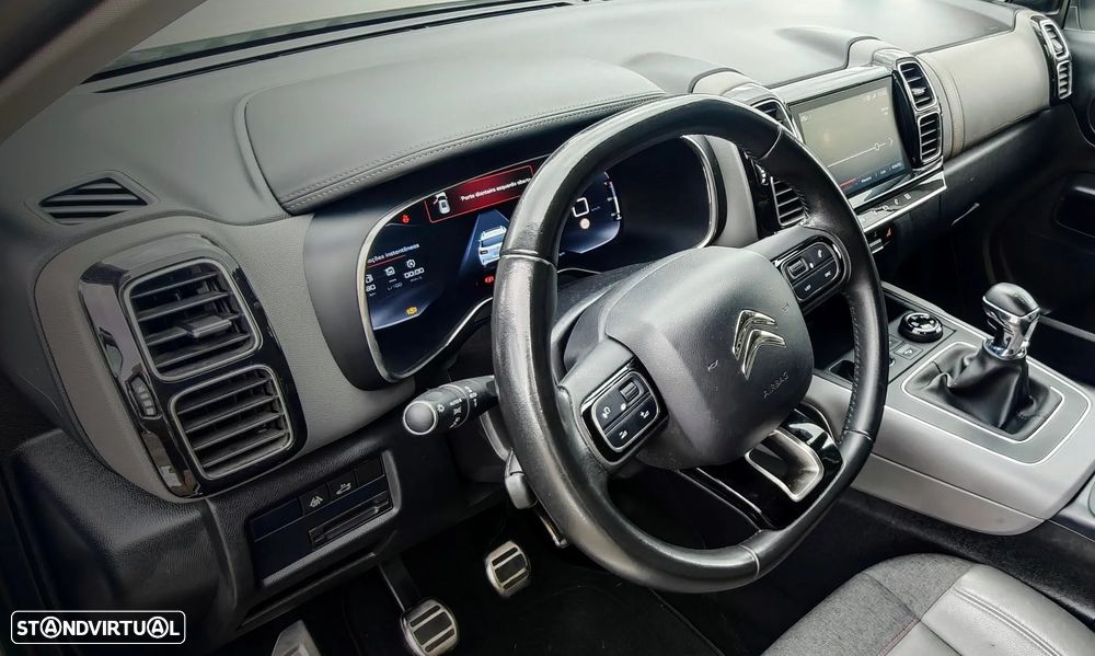 Citroën C5 Aircross 1.5 BlueHDi Shine J19 - 21