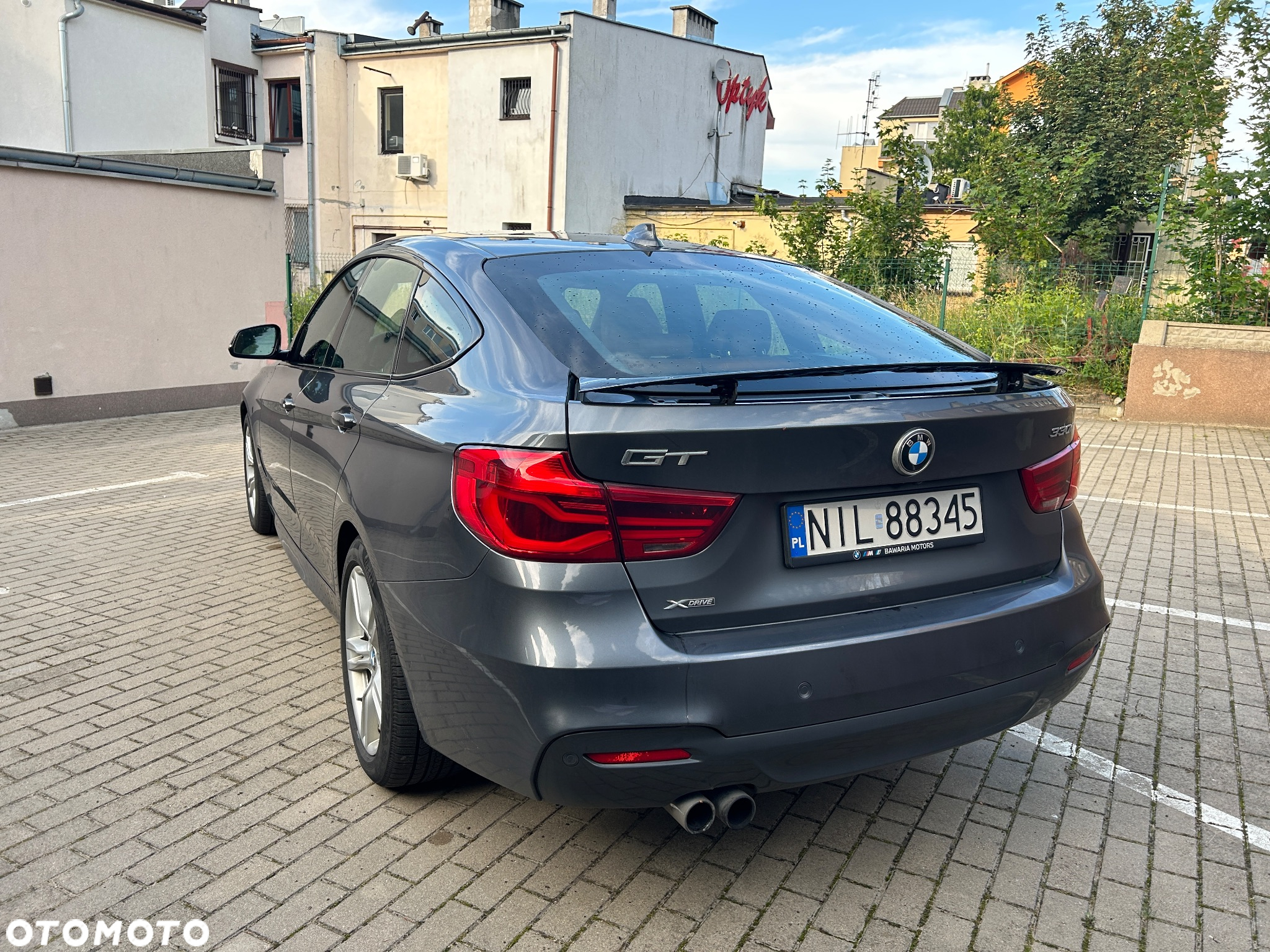 BMW 3GT 330i xDrive GT M Sport - 6