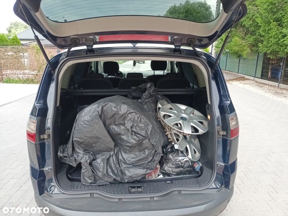 Ford S-Max 2.0 TDCi DPF Ambiente - 10
