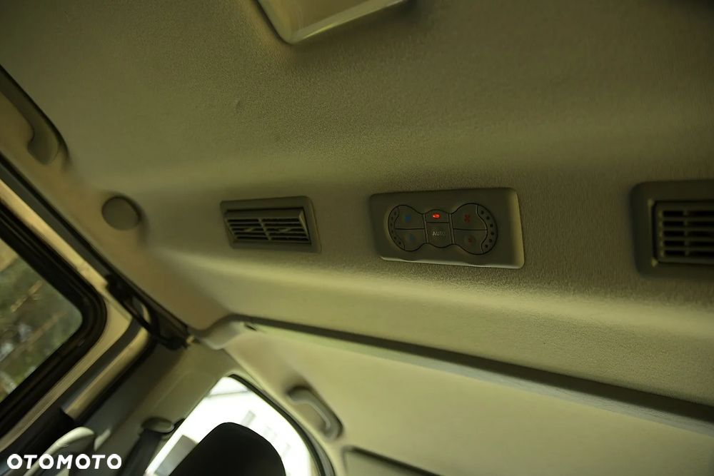 Renault Trafic - 24