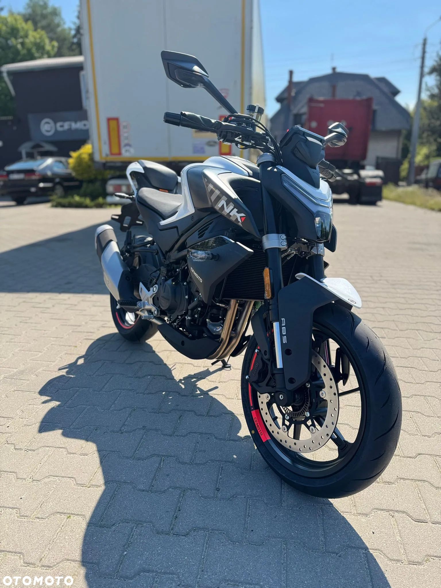 CFMoto 450NK - 1