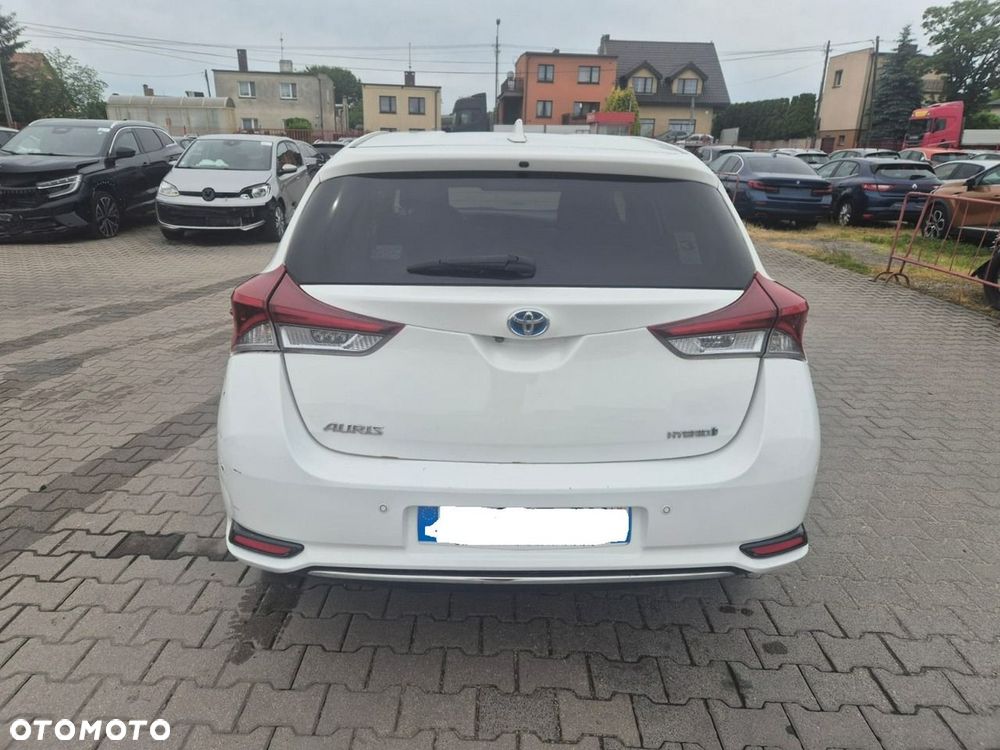 Toyota Auris - 6