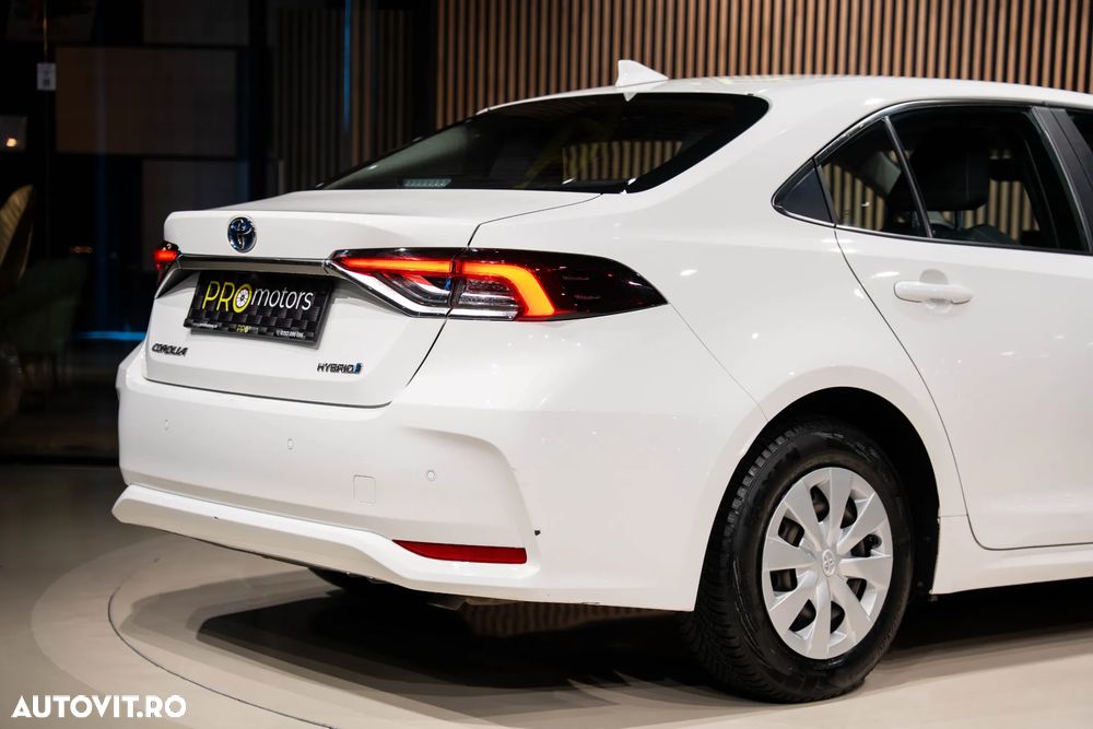 Toyota Corolla - 3