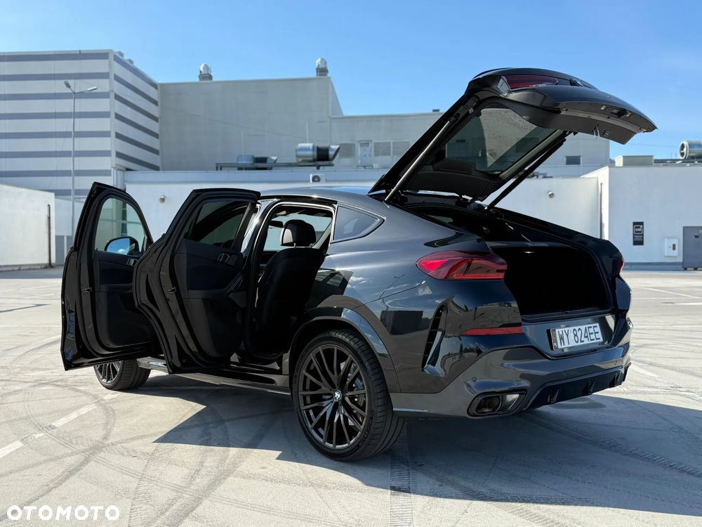 BMW X6 M50i - 6