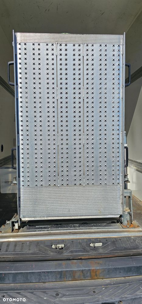 Winda najazd podjazd na wózek inwalidzki Altec do busa Crafter Sprinter