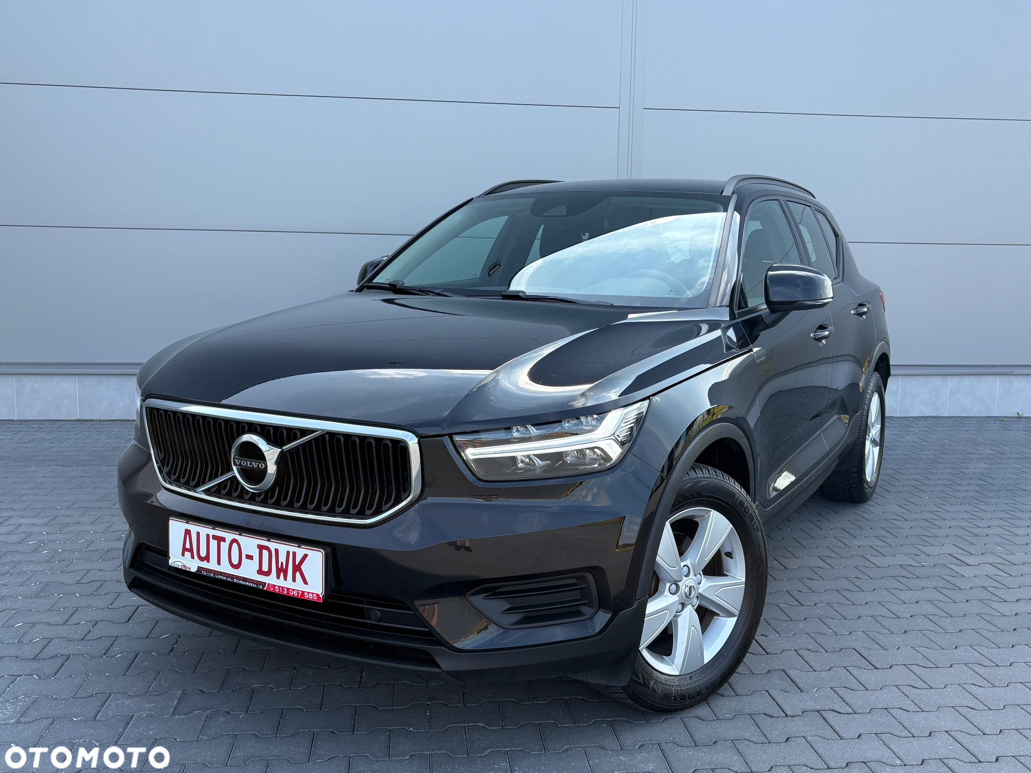 Volvo XC 40 D3 Momentum Pro - 3