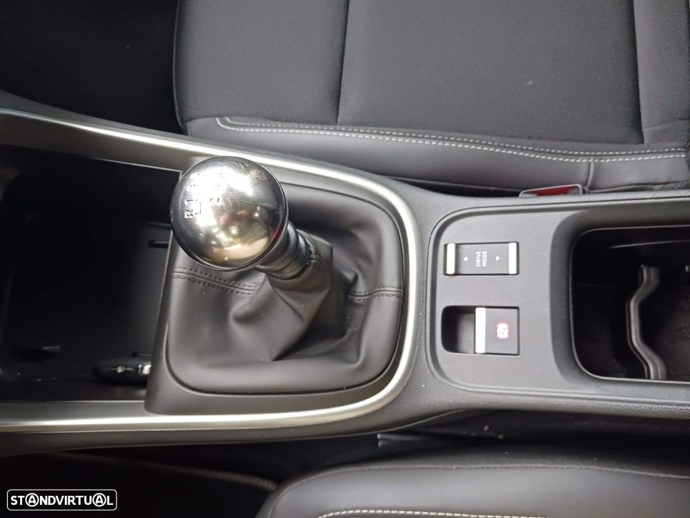 Jeep Avenger 1.2 GSE T3 Altitude - 23