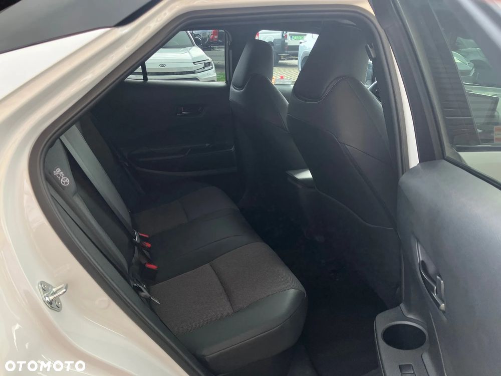 Toyota C-HR 2.0 PHEV Dynamic Force Executive - 21