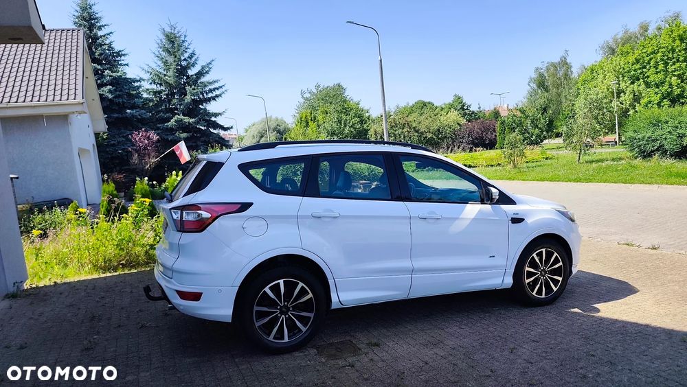 Ford Kuga 2.0 TDCi 4WD Titanium - 25
