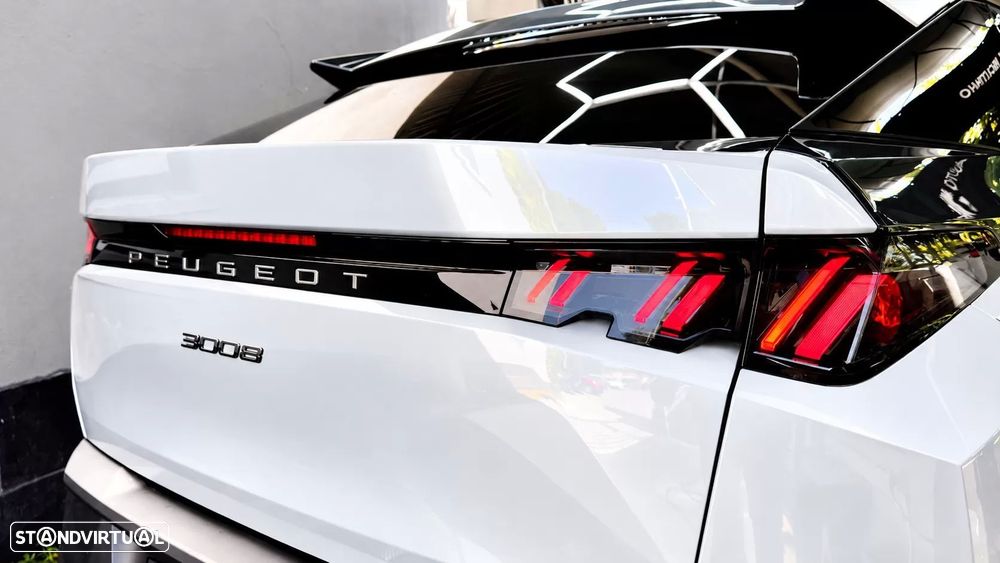 Peugeot 3008 1.2 Hybrid Allure e-DCS6 - 6