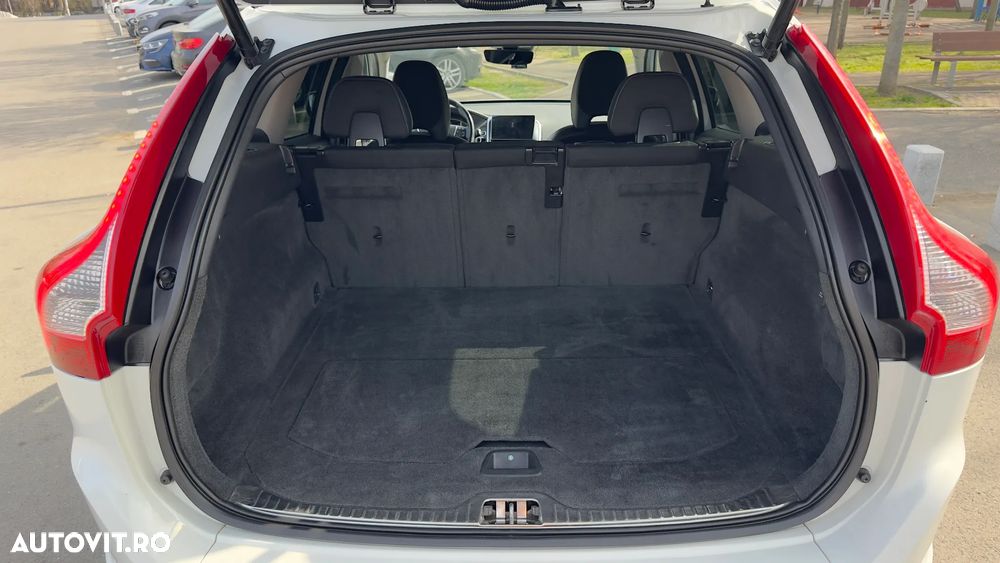 Volvo XC 60 D4 VEA Start-Stop Momentum - 21