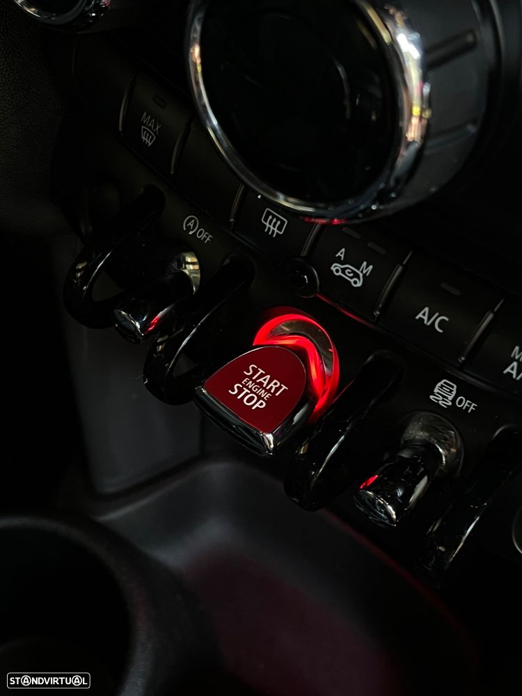 MINI 3 Portas Cooper D - 10