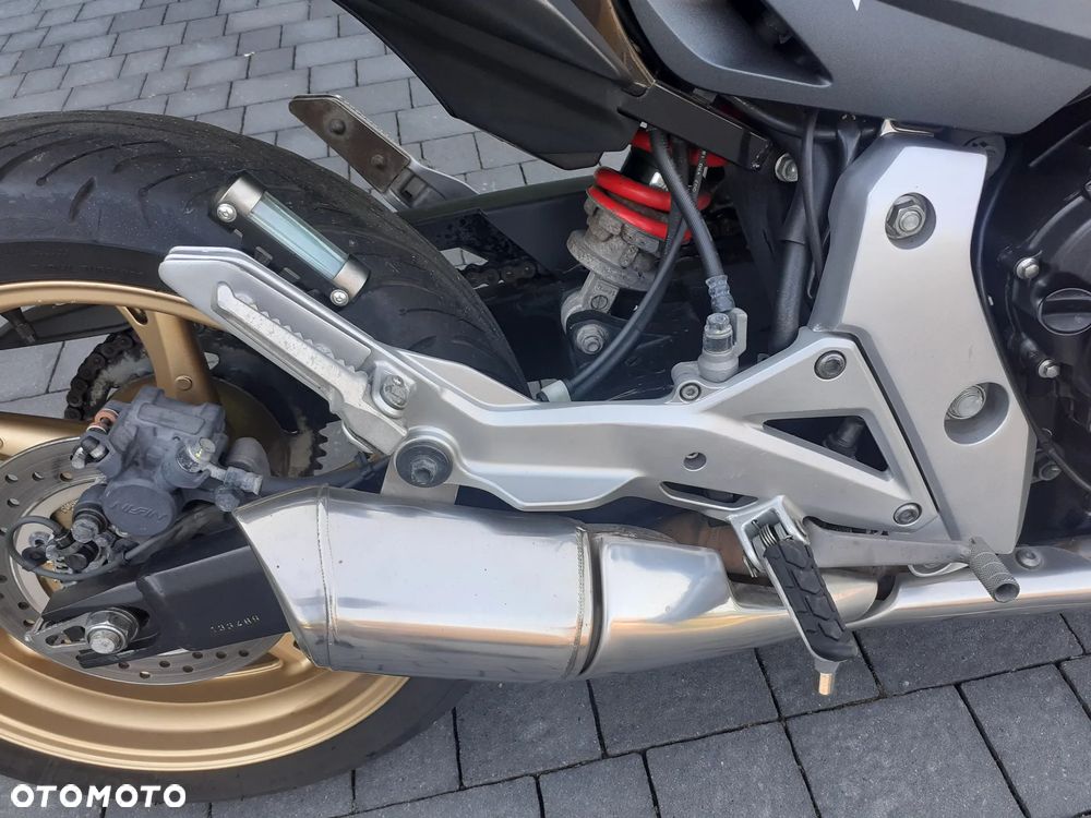 Honda Hornet - 18
