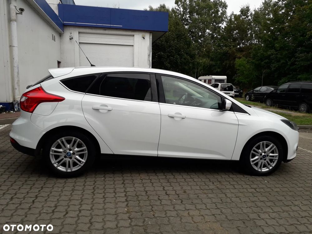 Ford Focus 1.0 EcoBoost Titanium - 23