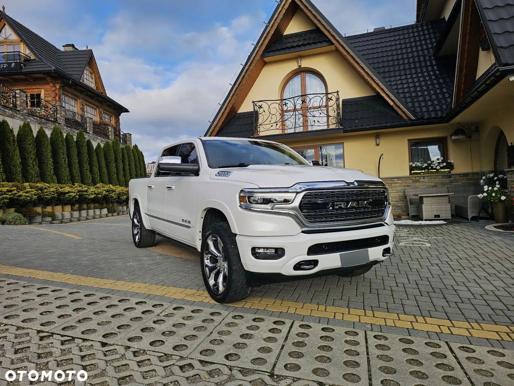 RAM 1500 5.7 Crew Cab Limited - 11