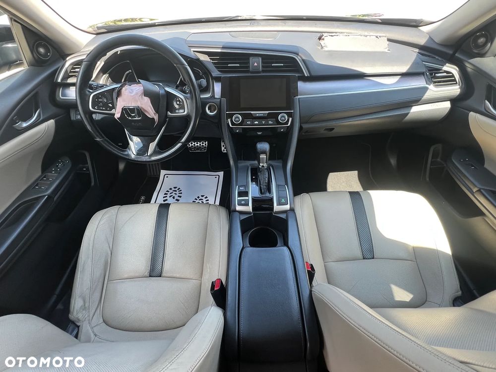 Honda Civic 1.5 T Executive CVT - 15