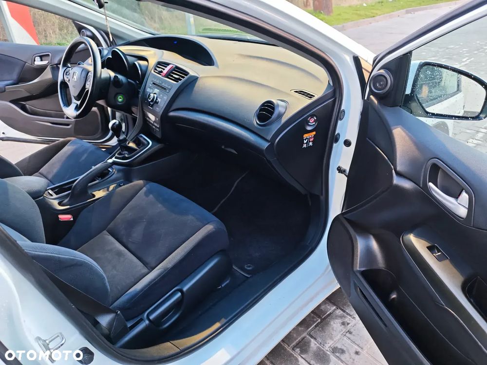 Honda Civic 2.2 i-DTEC Sport - 13