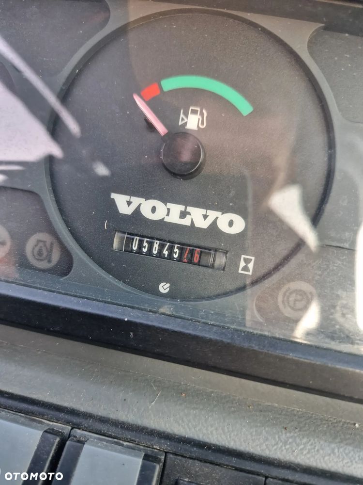 Volvo L25B-P - 13