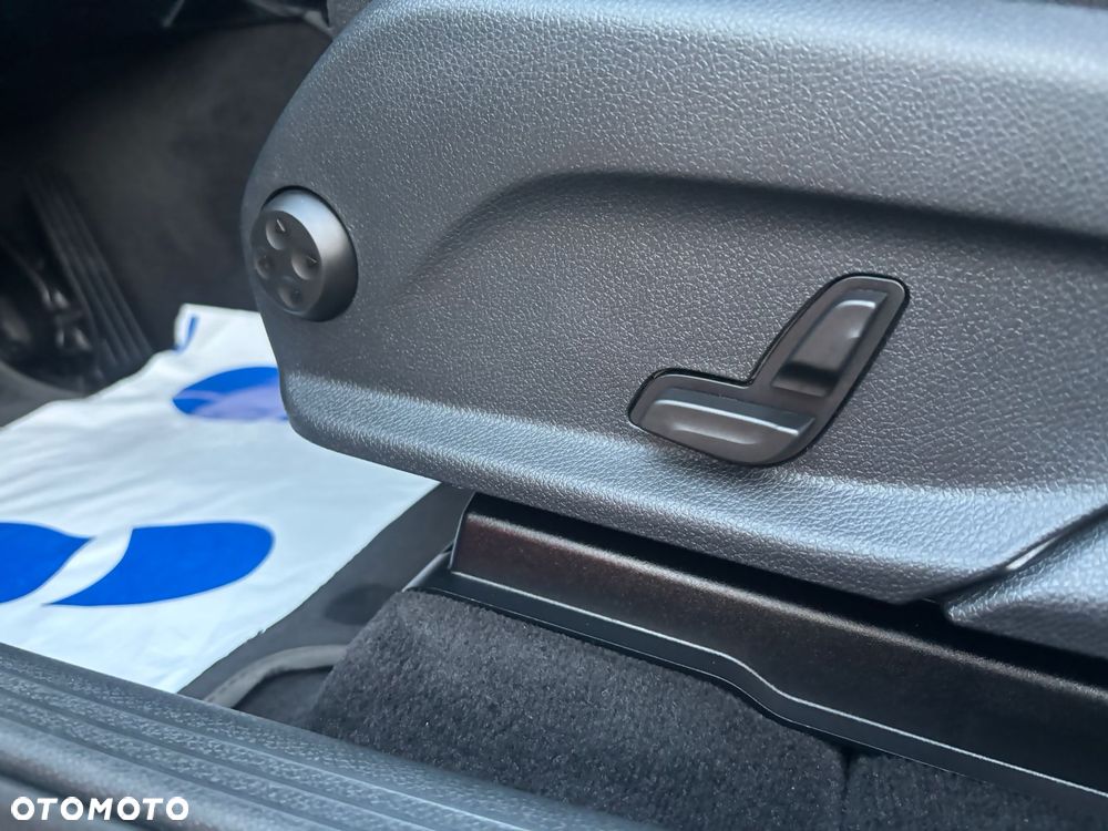 Mercedes-Benz GLC 220 d 4Matic 9G-TRONIC - 22