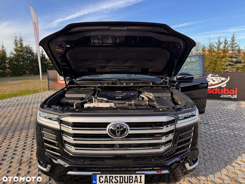 Toyota Land Cruiser - 8