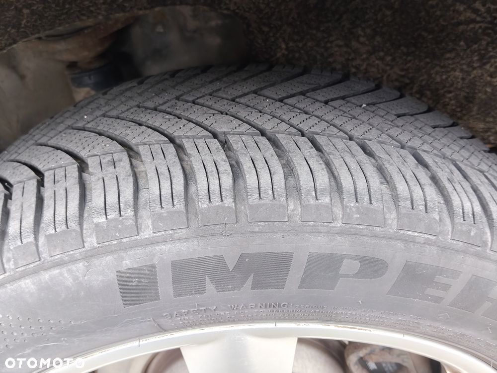 Ford S-Max - 16