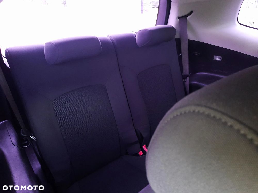 Chevrolet Orlando 1.8 LS+ - 21