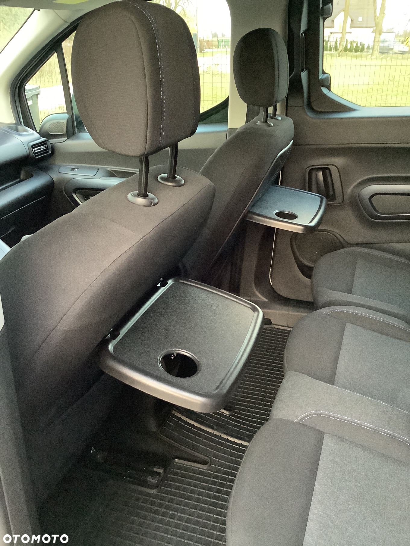 Peugeot Rifter 1.5 BlueHDI Allure Pack S&S - 20