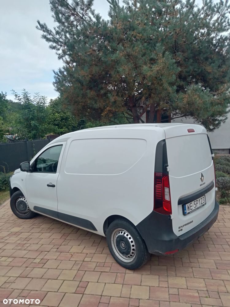 Renault Express - 7
