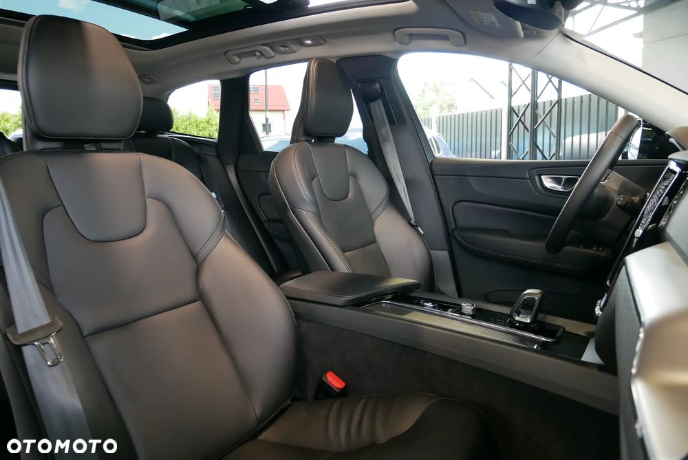 Volvo XC 60 B5 B AWD Geartronic Inscription - 13