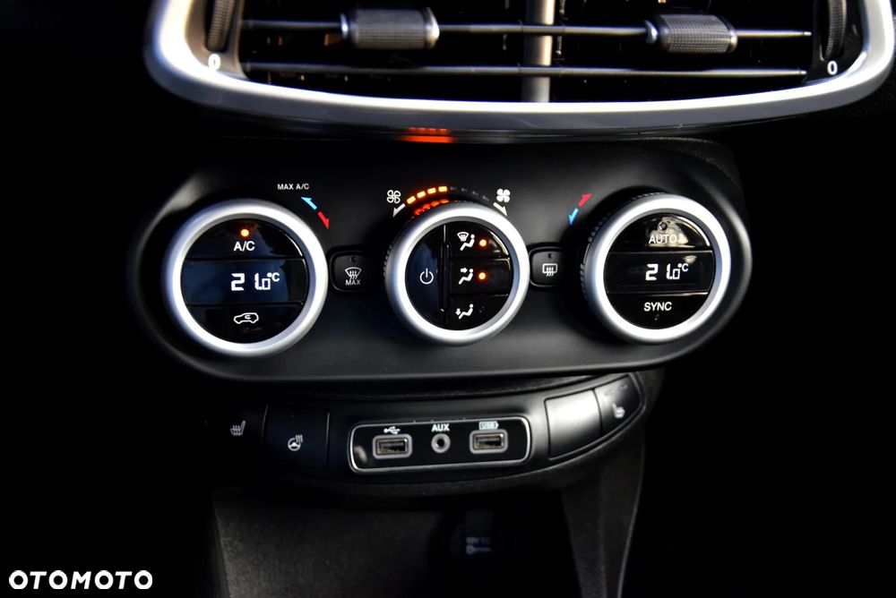 Fiat 500X 1.4 MultiAir Lounge - 23