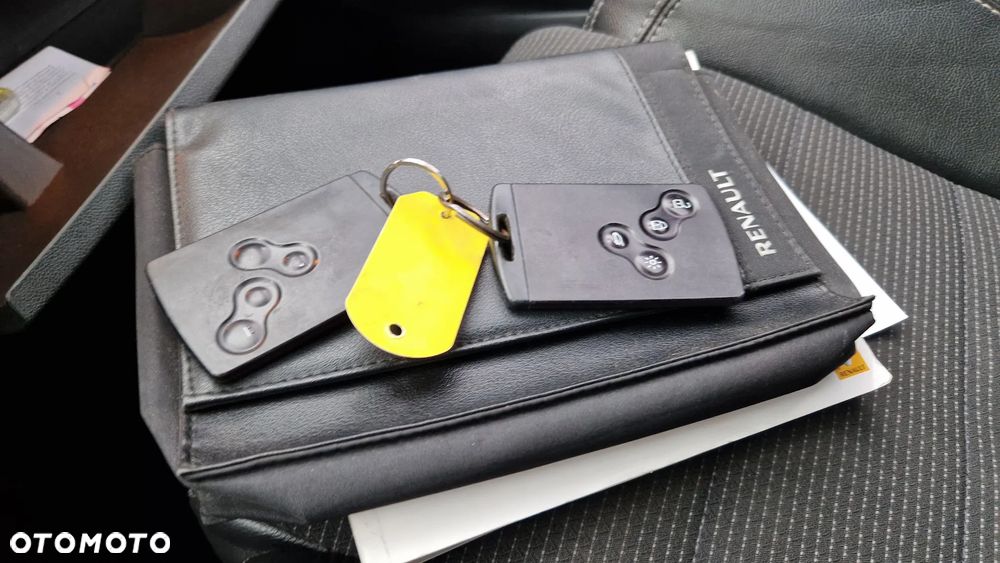 Renault Megane Grandtour ENERGY dCi 110 Start & Stopp Paris Business - 17