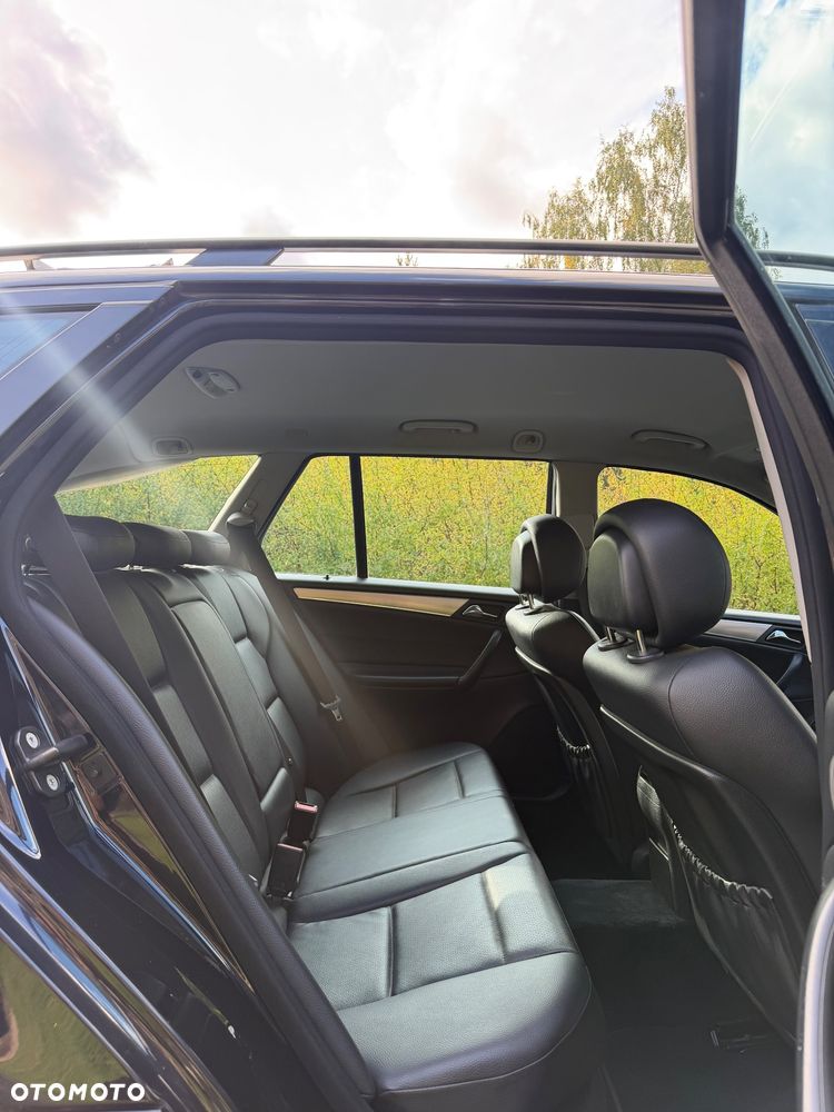Mercedes-Benz Klasa C 320 CDI 7G-TRONIC Avantgarde - 9