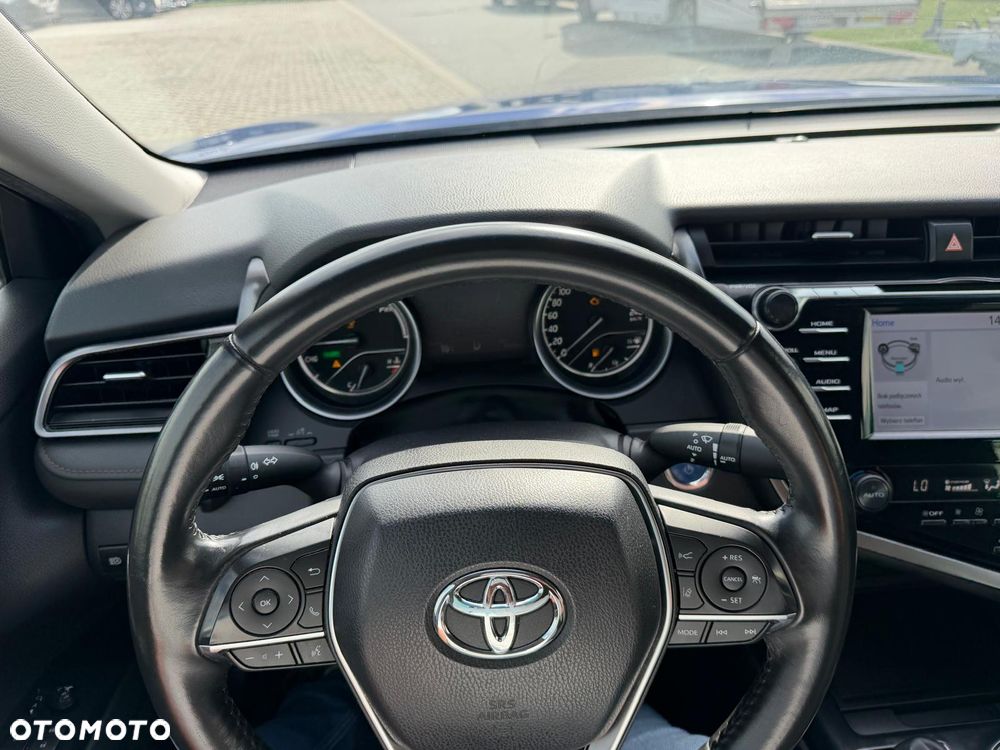 Toyota Camry 2.5 Hybrid Comfort CVT - 10
