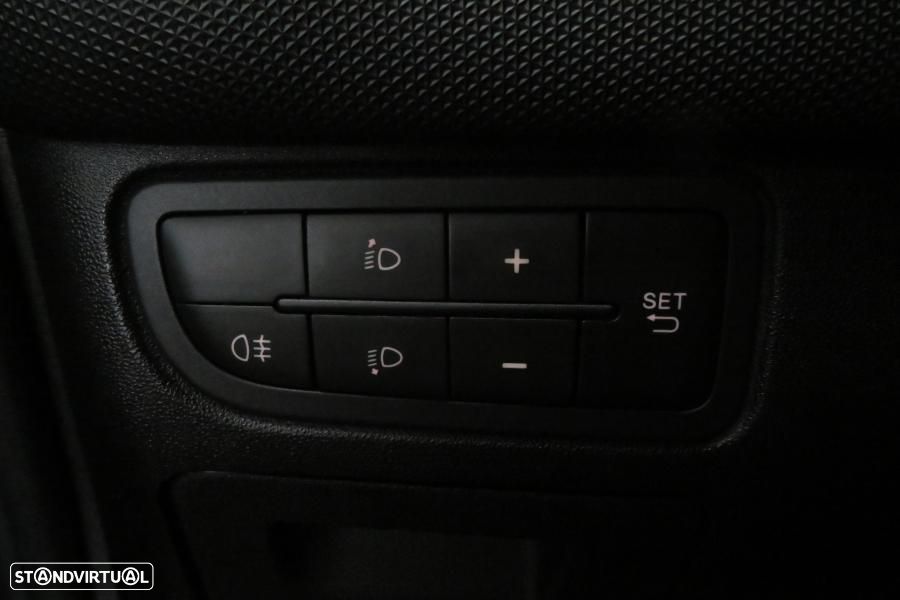 Fiat Punto 1.3 M-Jet Easy S&S - 21