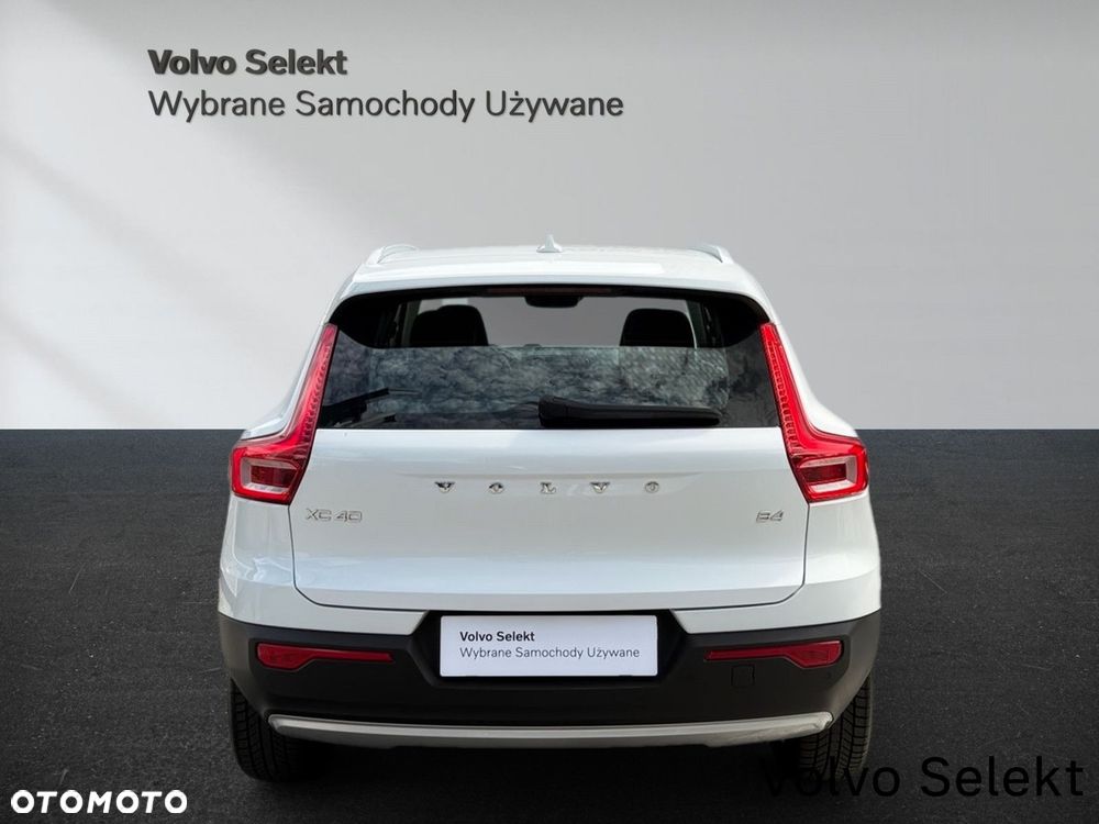 Volvo XC 40 - 9