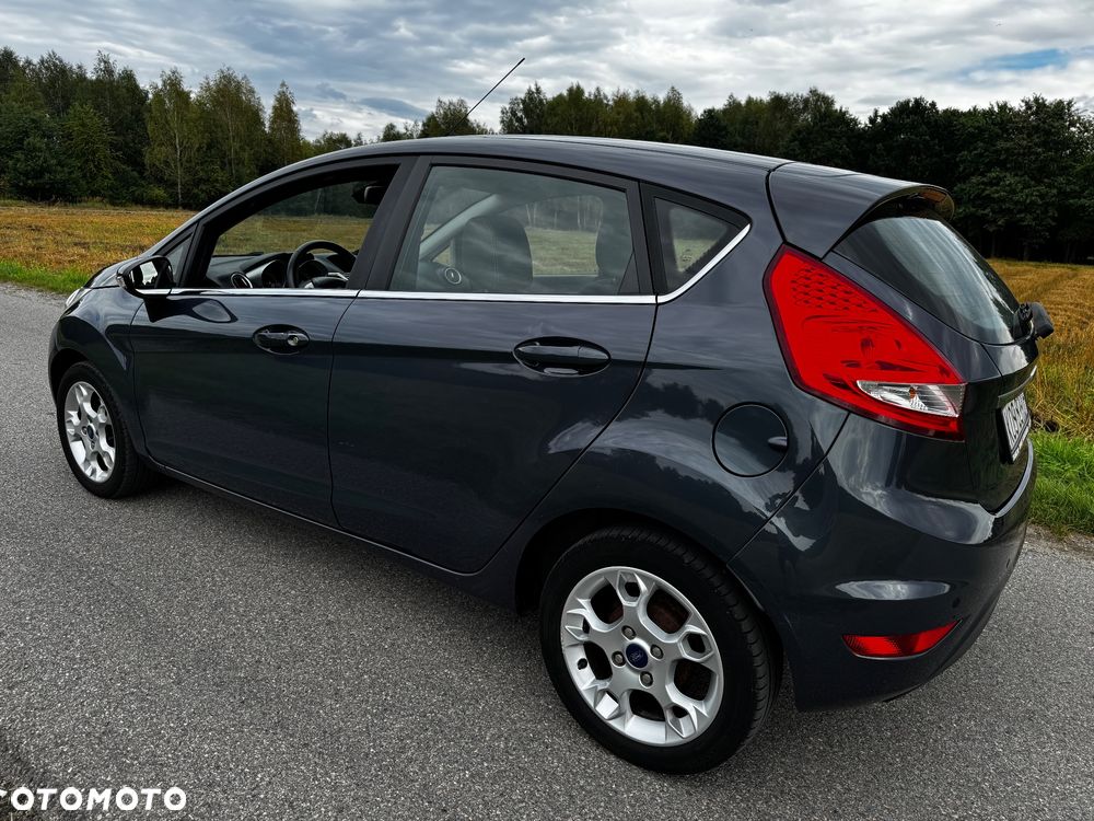 Ford Fiesta 1.25 Titanium - 9