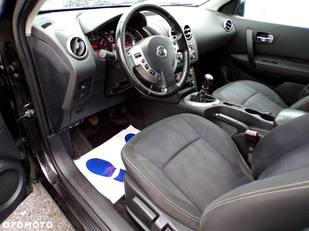 Nissan Qashqai - 17