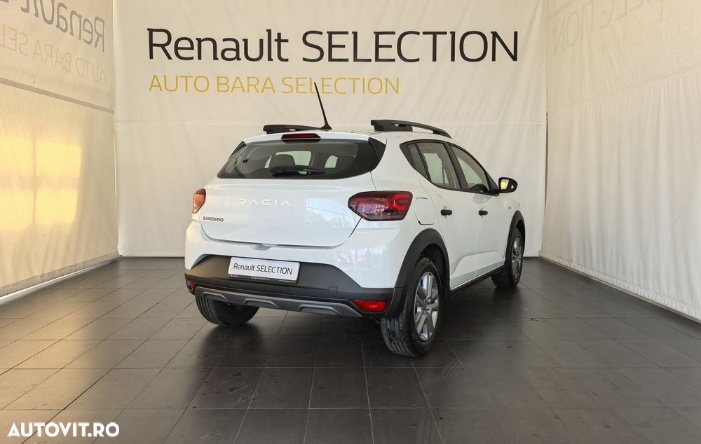 Dacia Sandero Stepway TCe 90 MT6 Essential - 4