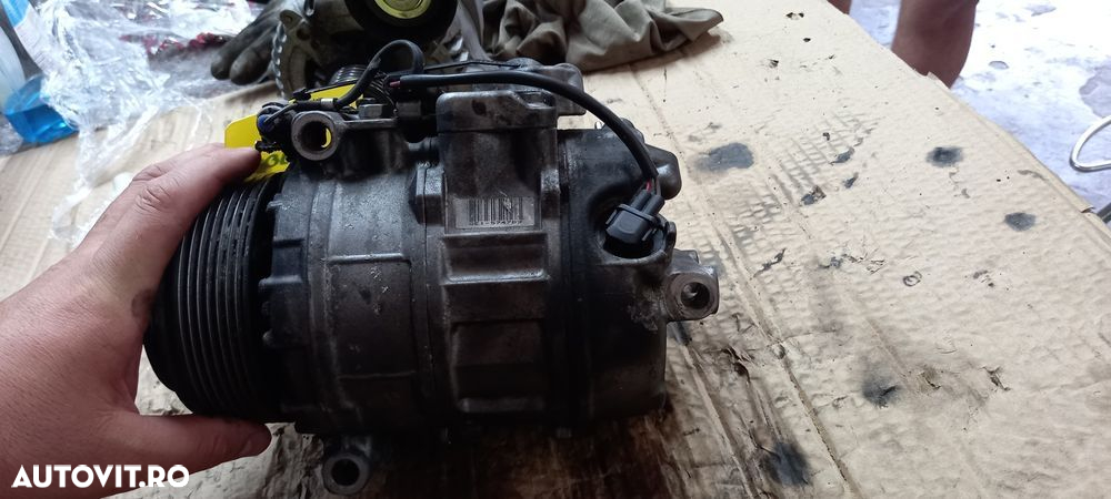 Compresor de clima BMW X5 E70 F10 F01 3.0 D 2012 - 4