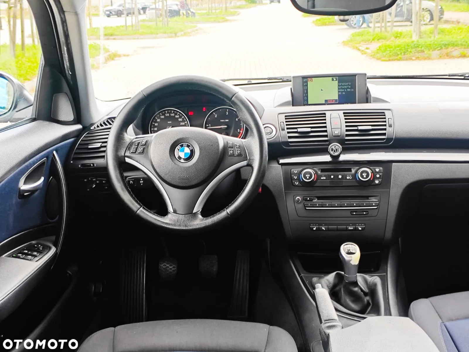 BMW Seria 1 120d DPF Edition Lifestyle - 6