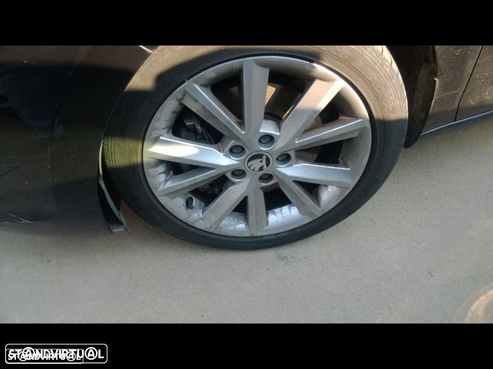 Skoda Rapide SpaceBack 2016 1.6 tdi para peças - 3