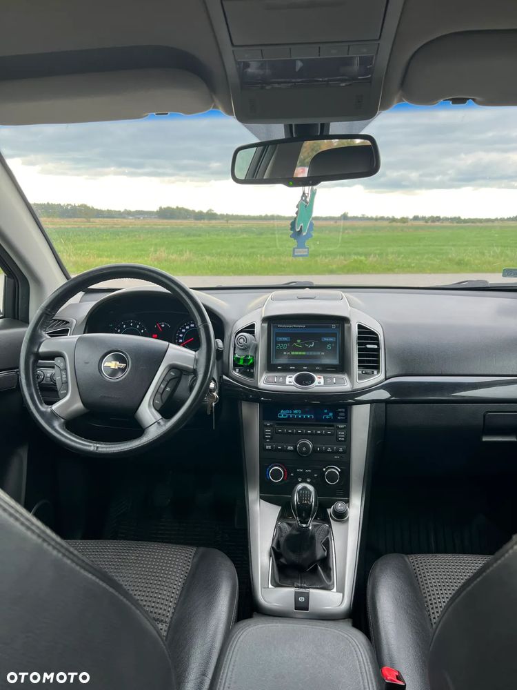 Chevrolet Captiva 2.4 LS FWD - 17