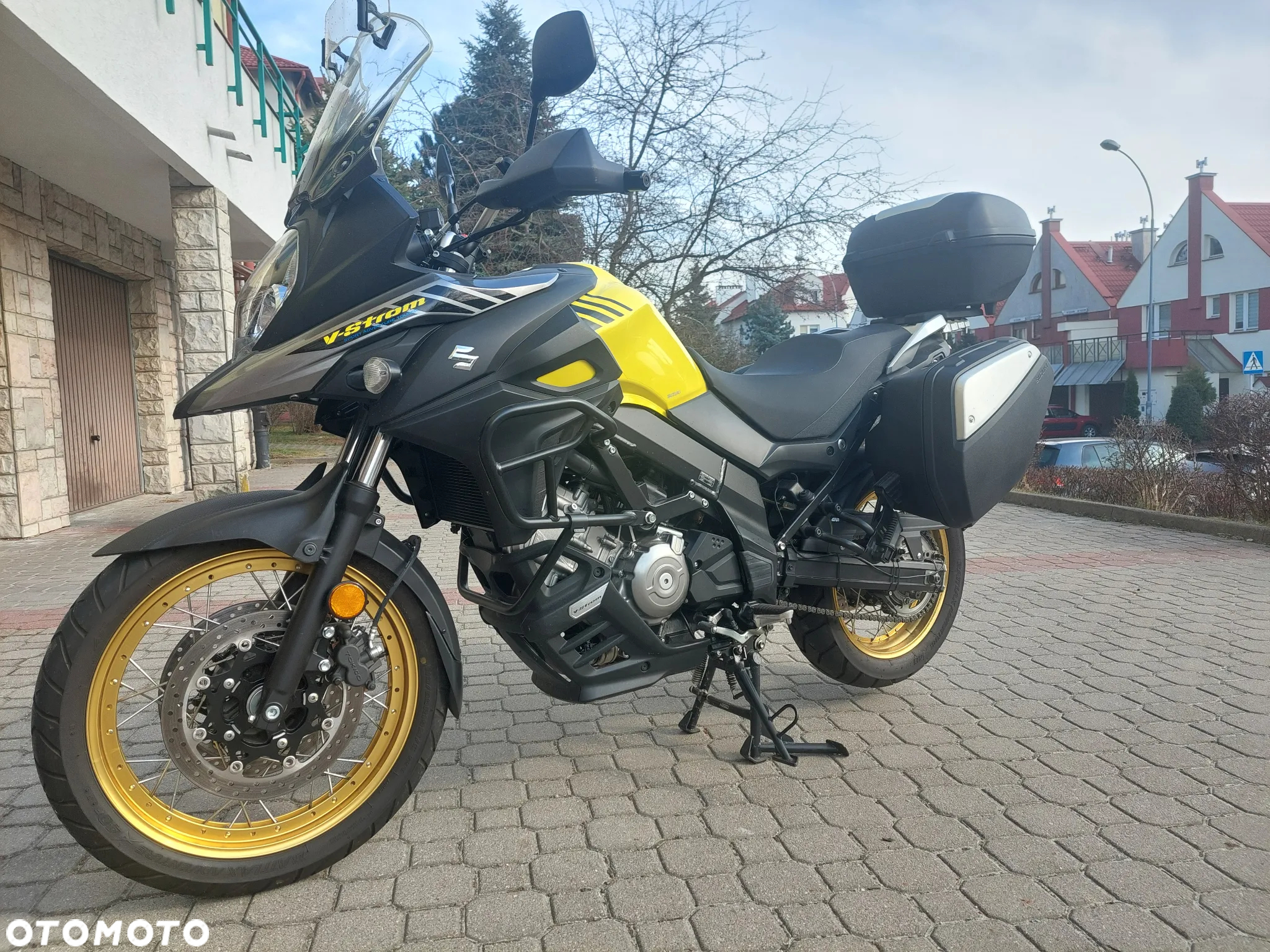 Suzuki V-STROM - 2